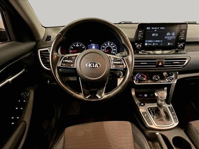 Used 2021 Kia Seltos S AWD/4WD image 5