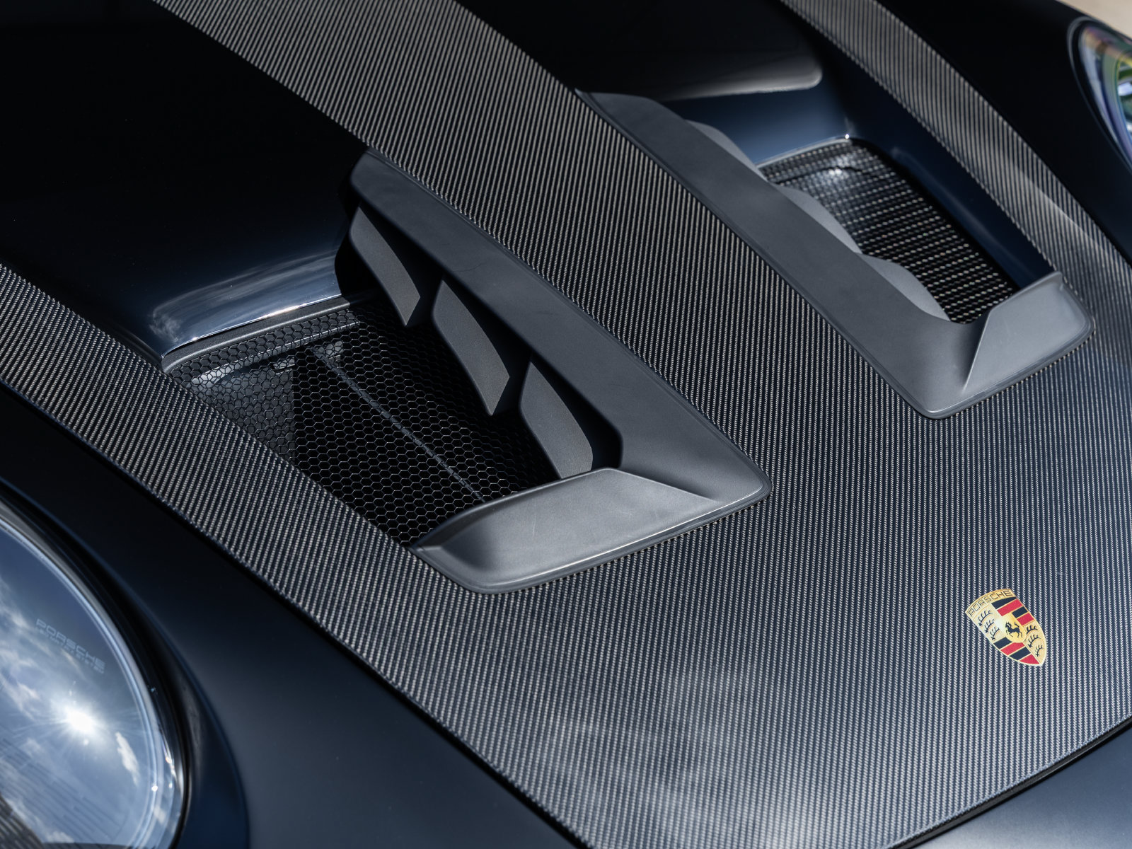 Certified 2025 Porsche 911 GT3 RS RWD image 30