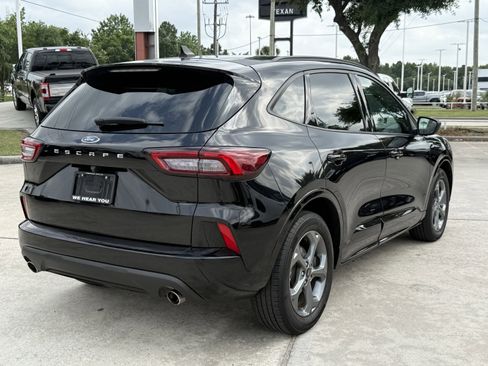 Used 2024 Ford Escape ST-Line FWD image 5