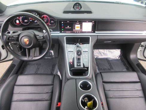 Used 2023 Porsche Panamera Platinum Edition RWD image 19