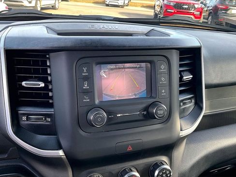 Used 2021 RAM 1500 Big Horn image 21