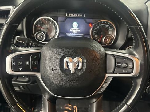 Used 2022 RAM 1500 Big Horn AWD/4WD image 15