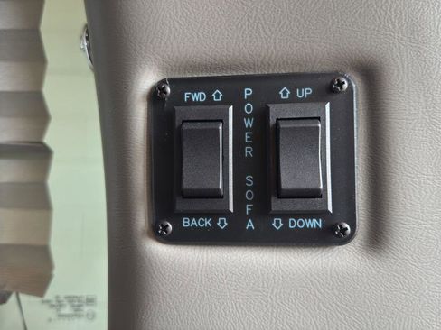 New 2025 Chevrolet Express 2500 w/ Driver Convenience Package image 31