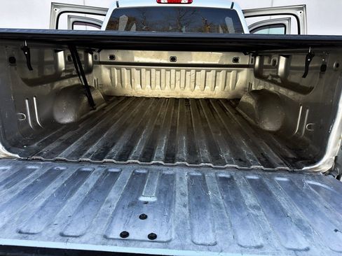 Used 2012 GMC Sierra 1500 SLE w/ Power Tech Package image 25