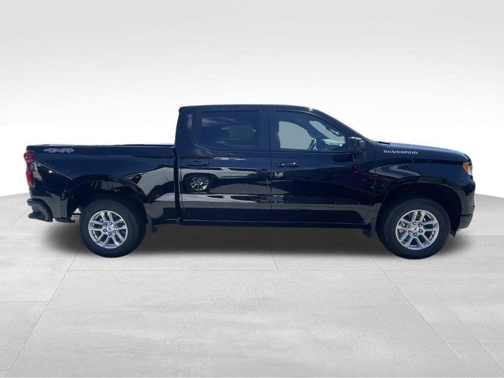 New 2026 Chevrolet Silverado 1500 RST AWD/4WD image 2