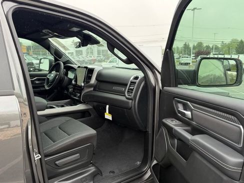 New 2026 RAM 1500 Big Horn AWD/4WD image 27