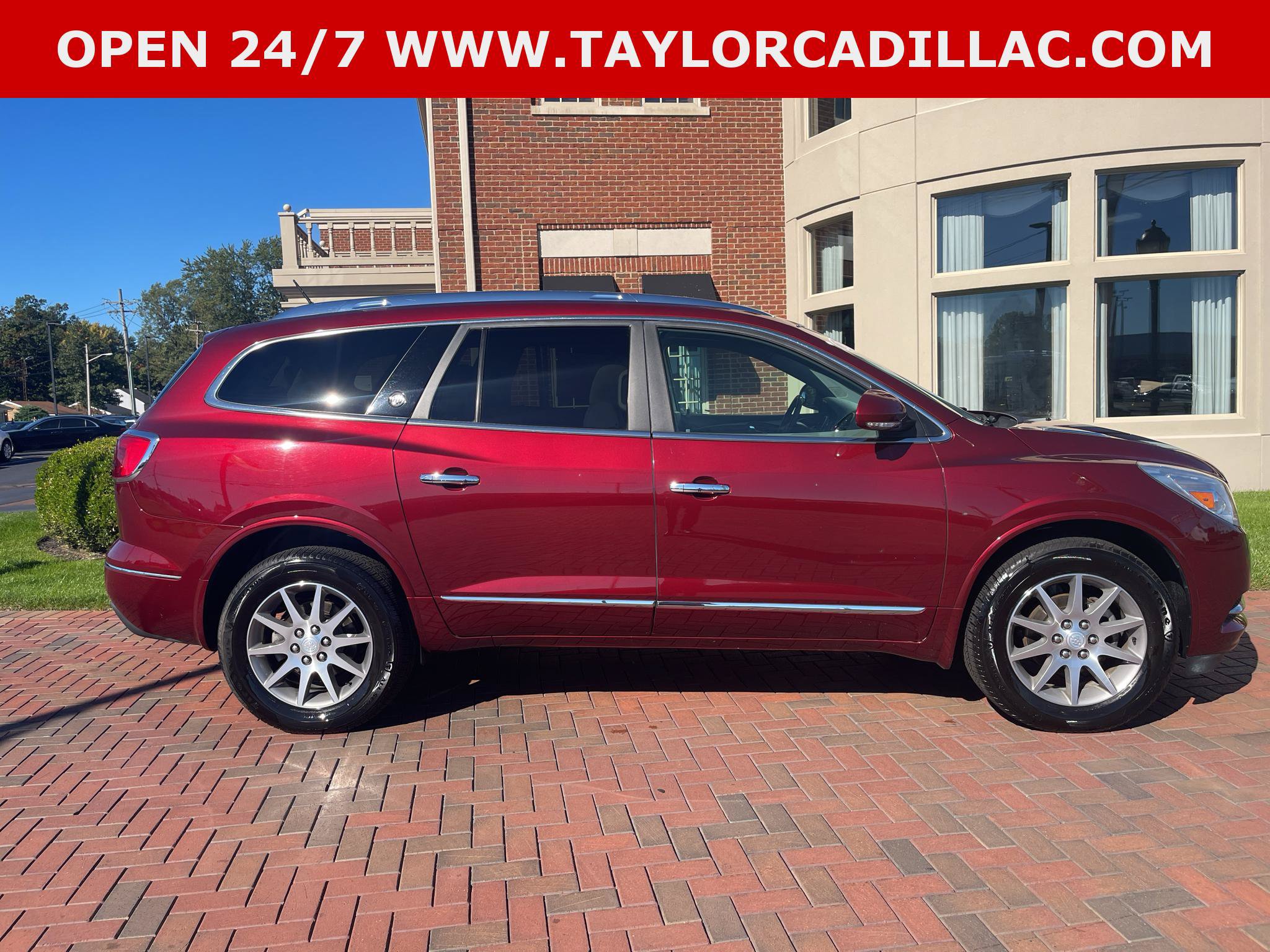 Used 2017 Buick Enclave Convenience FWD image 7