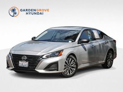Used 2024 Nissan Altima 2.5 SV