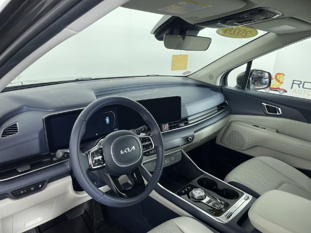 Used 2026 Kia Carnival SX FWD image 20