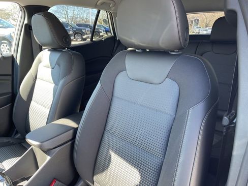 New 2026 Chevrolet Trax LT w/ Driver Confidence Package image 7