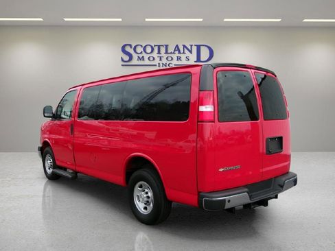 Used 2024 Chevrolet Express 2500 LT w/ LT Preferred Equipment Group RWD image 8