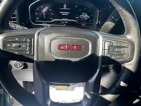 Used 2024 GMC Sierra 1500 SLT AWD/4WD image 15