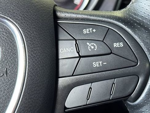 Used 2017 Dodge Challenger R/T Scat Pack image 39