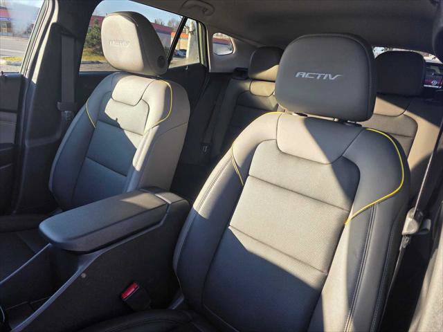 Used 2026 Chevrolet Trax ACTIV w/ Driver Confidence Package FWD image 21
