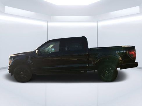 Used 2024 Ford F150 XLT w/ XLT Black Appearance Package AWD/4WD image 6