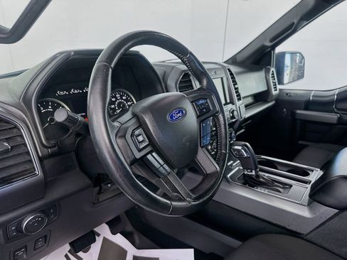 Used 2018 Ford F150 XLT w/ Equipment Group 302A Luxury AWD/4WD image 9