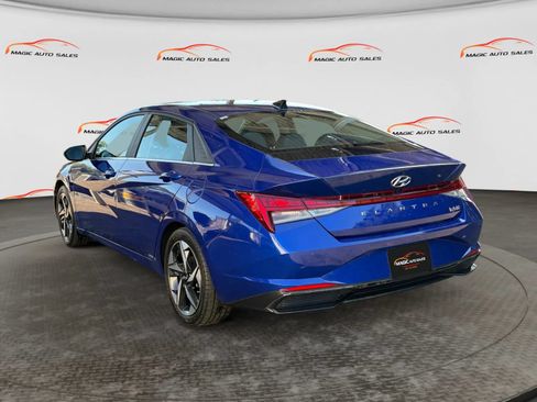 Used 2023 Hyundai Elantra Limited FWD image 8