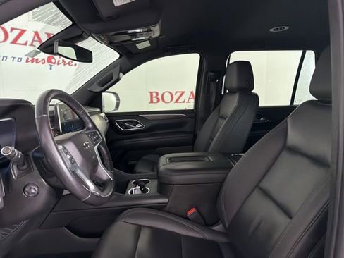Used 2022 Chevrolet Tahoe Z71 w/ Luxury Package AWD/4WD image 11