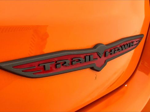 New 2026 Jeep Compass Trailhawk w/ Sun, Sound & Navigation Group image 17