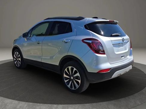 Used 2022 Buick Encore Preferred w/ Safety Package AWD/4WD image 4