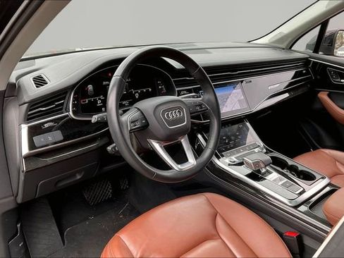 Used 2024 Audi Q7 3.0T Premium Plus image 12