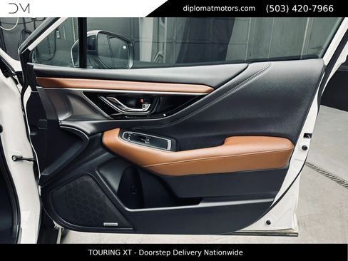 Used 2021 Subaru Outback Touring XT AWD/4WD image 25