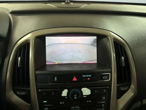 Used 2017 Buick Verano Leather FWD image 15