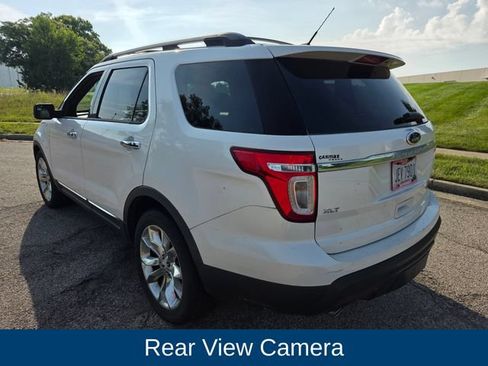 Used 2013 Ford Explorer XLT FWD image 4