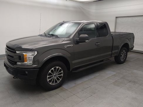 Used 2018 Ford F150 XLT w/ Equipment Group 302A Luxury AWD/4WD image 2
