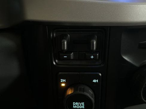 New 2026 Ford F250 XLT w/ XLT Premium Package image 25