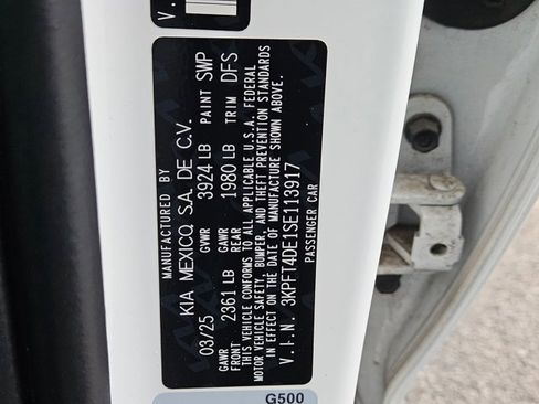 Used 2025 Kia K4 LXS image 15