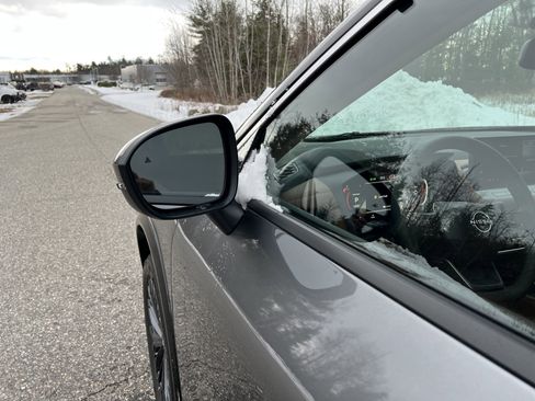 New 2026 Nissan Rogue Platinum image 13