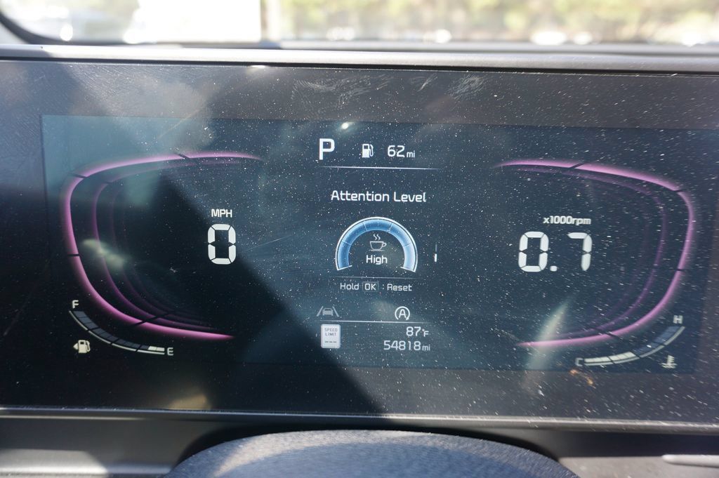 Used 2024 Kia Sportage EX FWD image 7