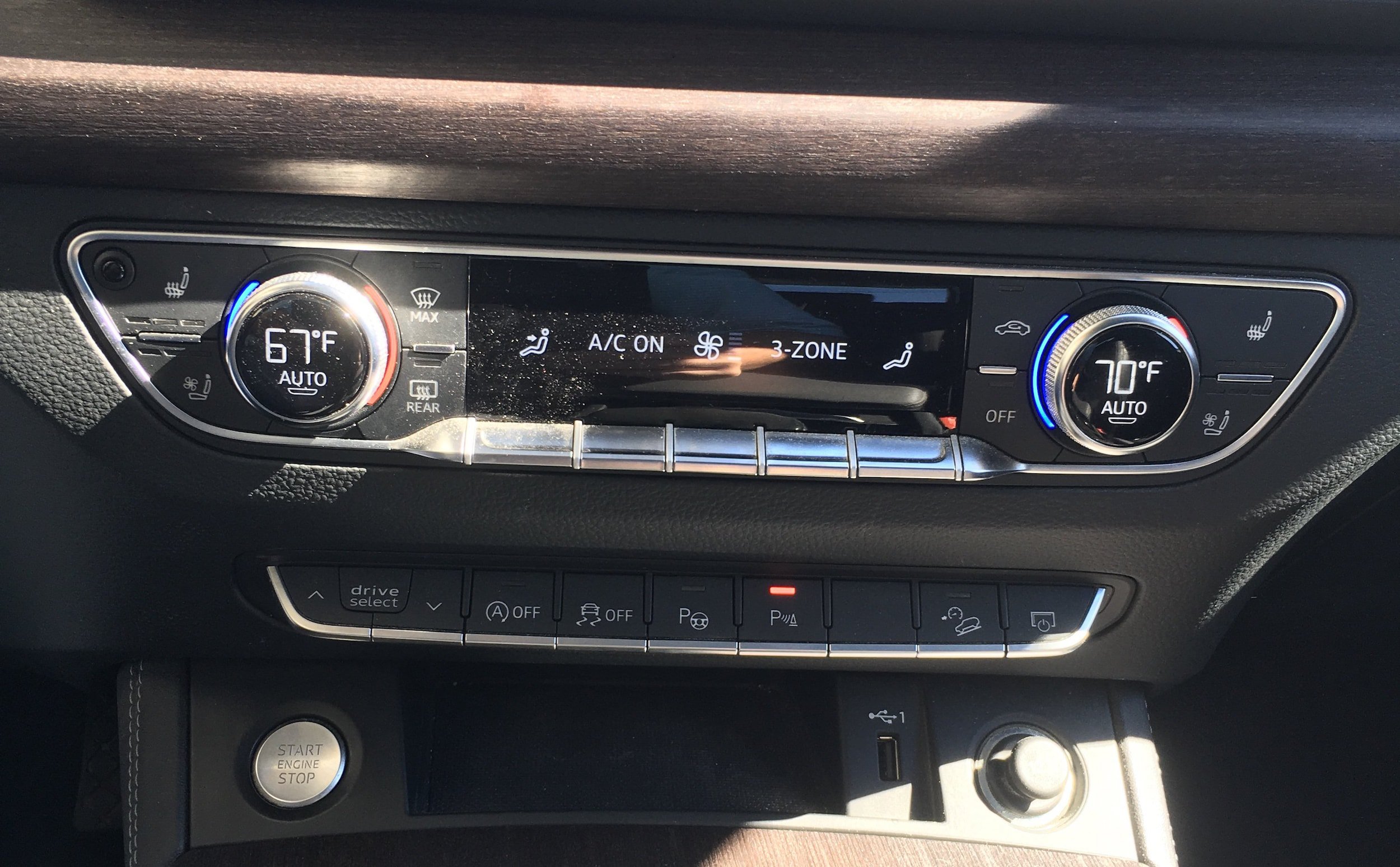 Used 2021 Audi Q5 Prestige w/ Prestige Package AWD/4WD image 12