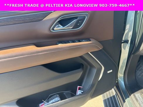 Used 2023 Chevrolet Suburban High Country image 17