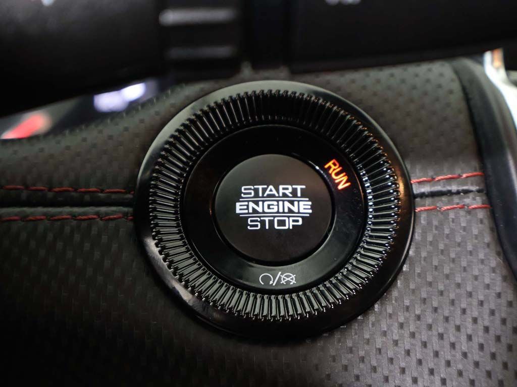 Used 2025 Jeep Compass Trailhawk AWD/4WD image 36