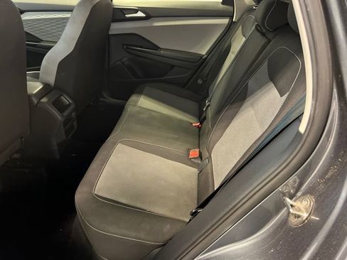 Used 2023 Volkswagen Atlas SE w/ Panoramic Sunroof Package image 16