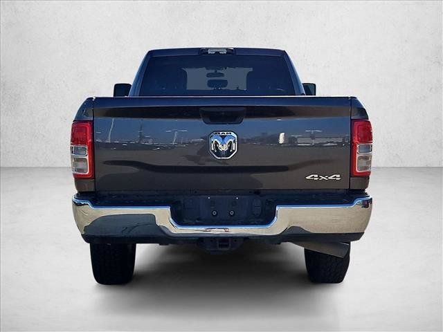 Used 2024 RAM 2500 Tradesman w/ Chrome Appearance Group AWD/4WD image 6