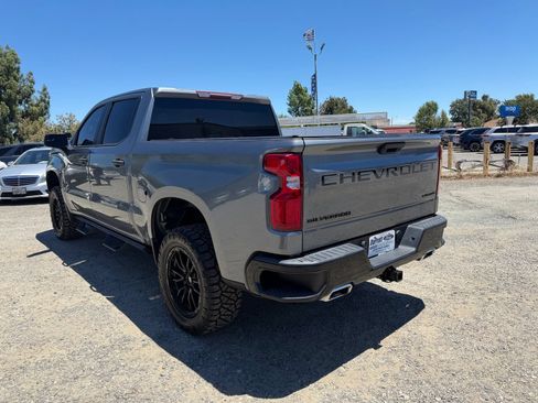 Used 2020 Chevrolet Silverado 1500 Custom Trail Boss w/ Infotainment Package AWD/4WD image 3