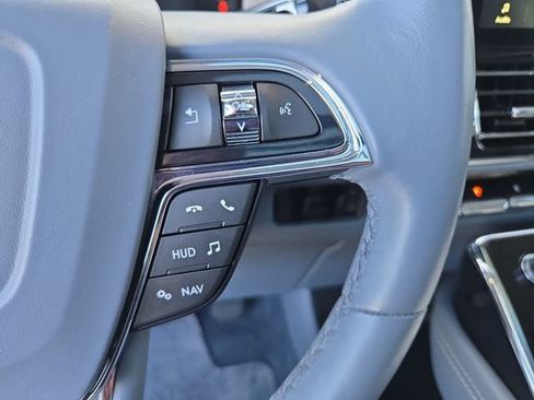 Used 2021 Lincoln Navigator L Black Label w/ Cargo Convenience Package AWD/4WD image 27