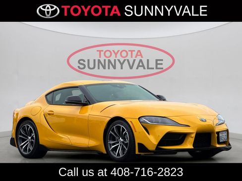 Used 2021 Toyota Supra w/ Safety & Technology Package RWD image 9