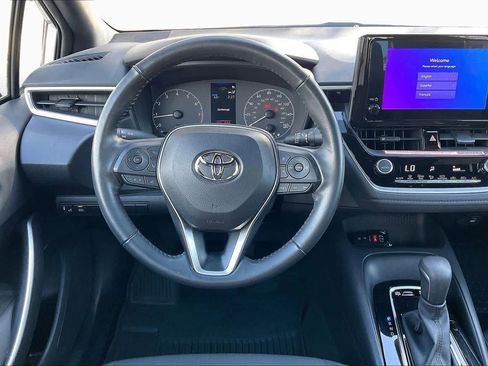 Used 2023 Toyota Corolla SE image 5