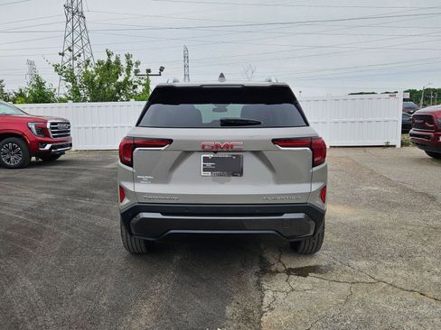 New 2026 GMC Terrain Elevation FWD image 5