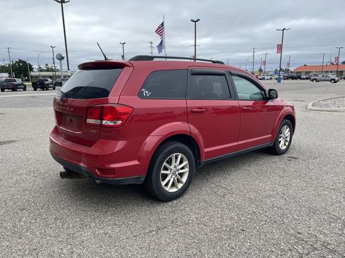 Used 2017 Dodge Journey SXT w/ Comfort/Convenience Group AWD/4WD image 5