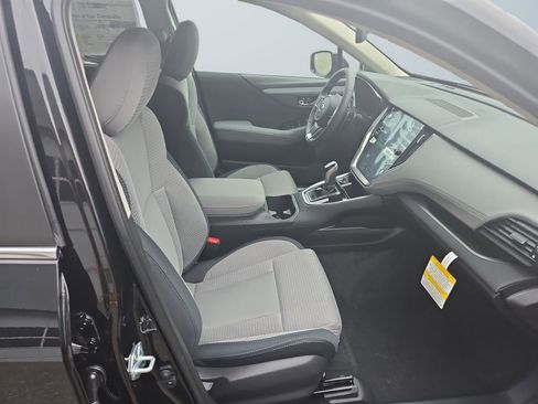 Certified 2025 Subaru Outback Premium image 15