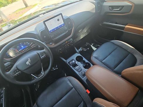 Used 2023 Ford Bronco Sport Outer Banks w/ Tech Package AWD/4WD image 23