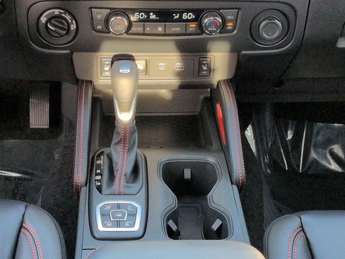 New 2026 Nissan Frontier PRO-4X AWD/4WD image 20