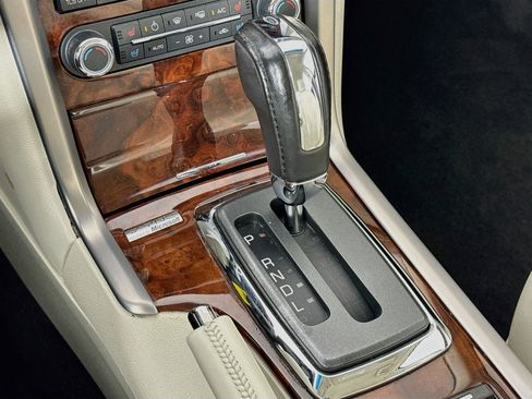 Used 2011 Lincoln MKZ Hybrid w/ 201A Rapid Spec Order Code FWD image 17
