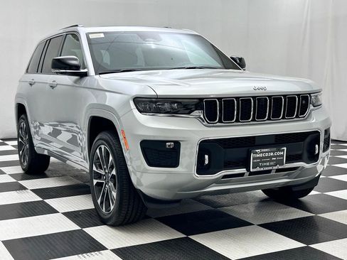 New 2025 Jeep Grand Cherokee Overland w/ Adv Protech Group III image 2