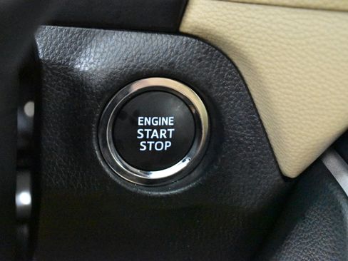 Used 2024 Toyota RAV4 Limited image 25